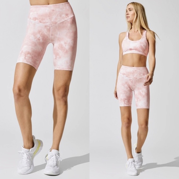 L'URV Pants - L’urv Solar Mist Bike Short in Soft Pink Carbon38 $76 Compressive Fit